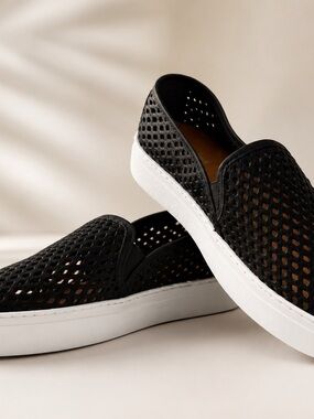 Jibs Black Perforated Slip-Ons Size 7 NWT